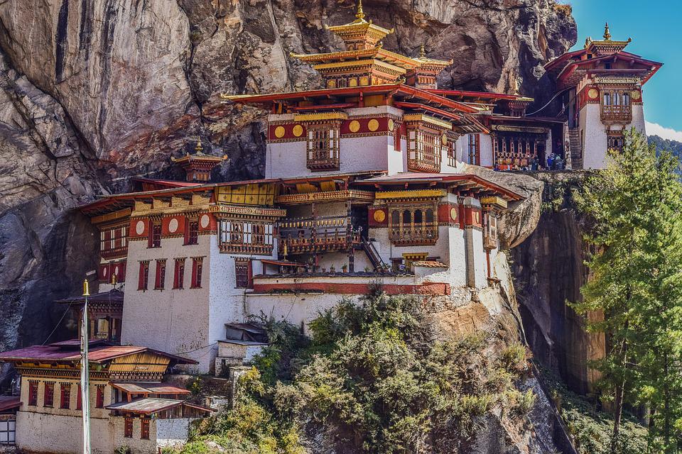 Bhutan Tour: Overview and other Facts